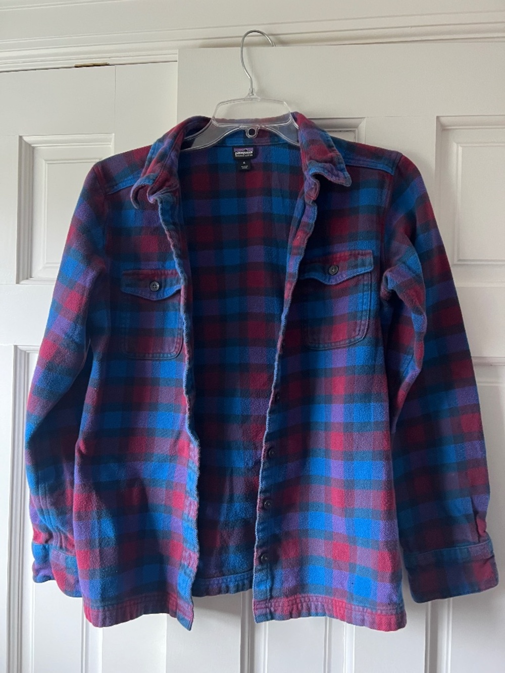 Patagonia Women's Long-Sleeved Organic Cotton Midweight Fjord Flannel Shirt